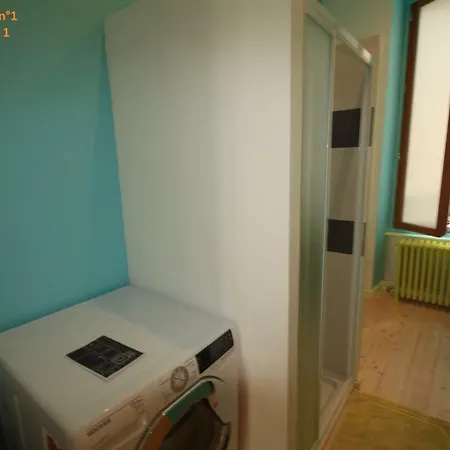 Les Volcans De Valeriane Apartment *